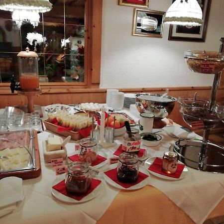 Rifugio Capanna Passo Valles ファルカーデ エクステリア 写真