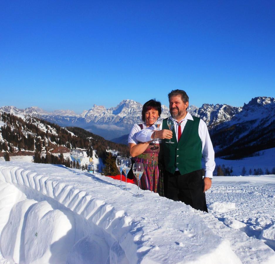 Rifugio Capanna Passo Valles ファルカーデ エクステリア 写真