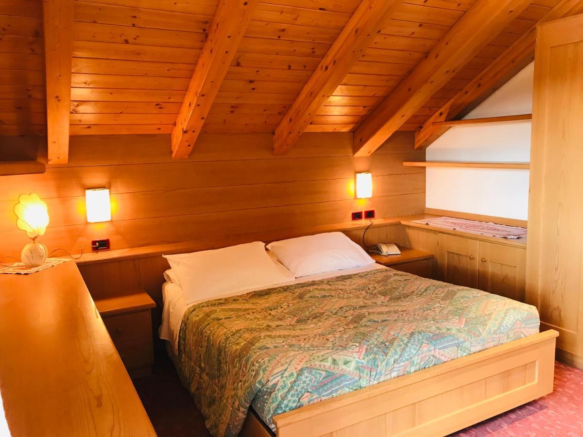 Rifugio Capanna Passo Valles ファルカーデ エクステリア 写真