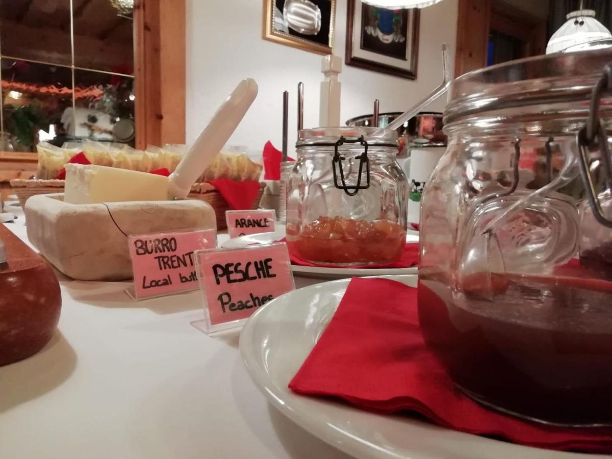 Rifugio Capanna Passo Valles ファルカーデ エクステリア 写真